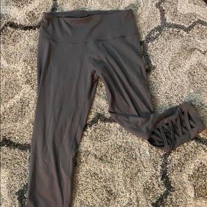 Gray crop leggings
